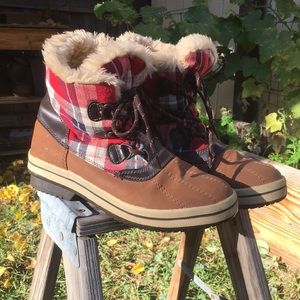 Aetrex faux fur winter boot